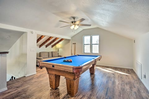 Updated Norman Getaway w/ Porch + Fire Pit! House in Norman