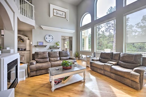 Estate w/ Indoor Pool & Decks ~ 25 Mi to Dtwn House in Black Forest