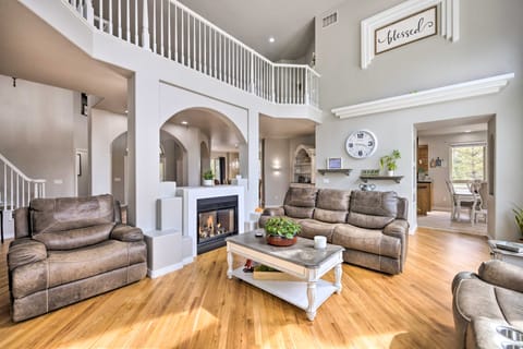 Estate w/ Indoor Pool & Decks ~ 25 Mi to Dtwn House in Black Forest