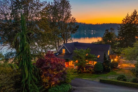 'The Hammersley' Luxury Waterfront Estate! House in Puget Sound