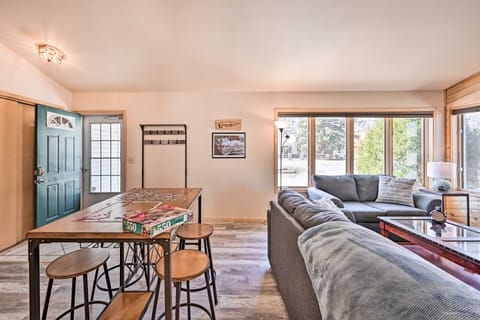 Charming Buena Vista Home w/ Hot Tub + Deck! House in Buena Vista