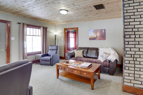 Secluded & Peaceful Upper Peninsula Getaway! House in Wisconsin