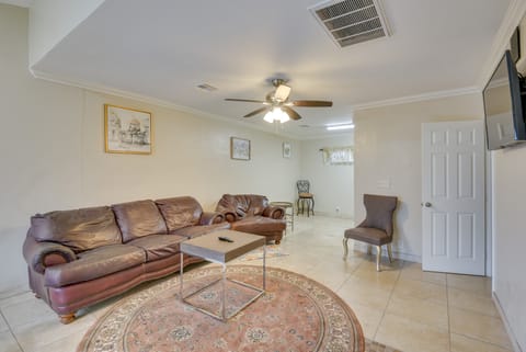 Cozy Oklahoma City Home w/ Deck & Gas Grill! House in Oklahoma City