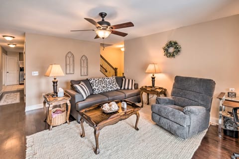 Bristol Escape w/ Patio, 2 Mi to Downtown! Apartment in Bristol