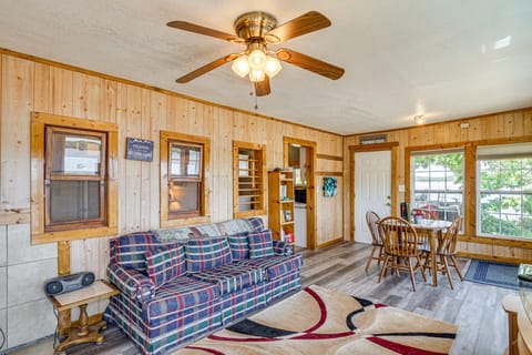 Deck w/ Covered Dock! Lakefront Ozark Cottage Apartment in Lake of the Ozarks