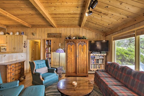 Cozy Baileys Harbor Cottage on Lake Michigan! Cottage in Door County