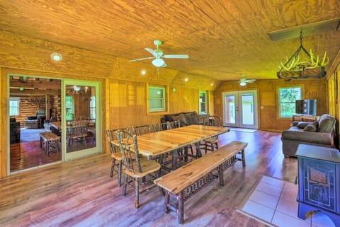 Rustic Zanesville Getaway w/ Expansive Yard! House in Ohio