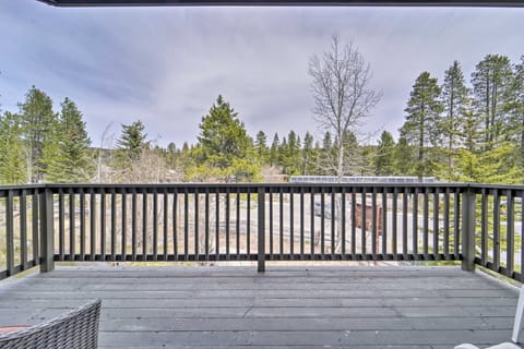 2 Mi to Donner Lake: Walkable Truckee Condo! Apartment in Truckee