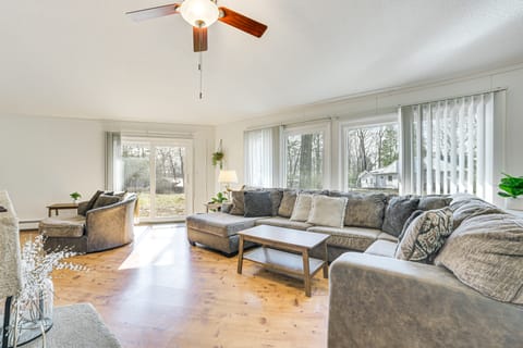 Close to 3 Ski Areas: Michigan Family Retreat! House in Michigan