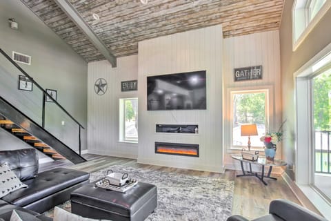 Outdoor Entertainment Space: Home in McQueeney House in McQueeney