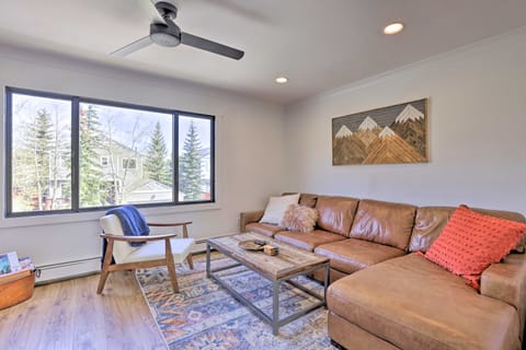 Frisco Mountain Hub: Walk to Main Street Apartment in Frisco