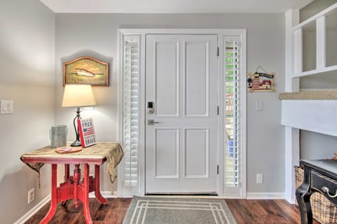 Hot Tub, Dock! Waterfront Lake Ozark Home! House in Lake of the Ozarks