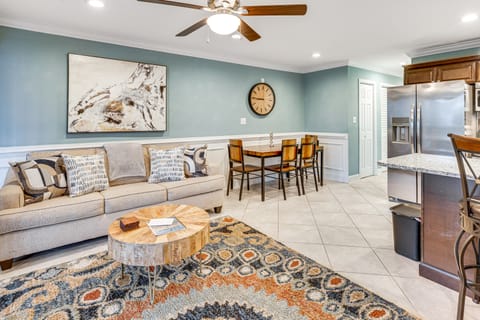 2 Mi to Ocean! Surfside Beach Condo w/ Patio Apartment in Surfside Beach