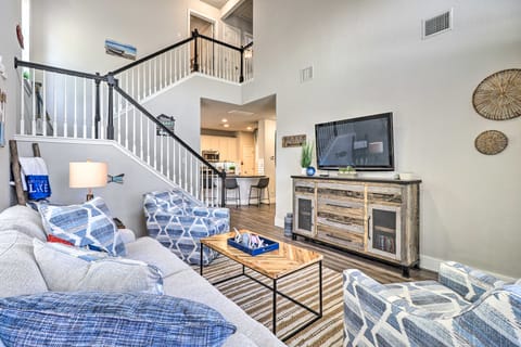 Lago Vista 'Waterside Retreat' w/ Lake Access Apartment in Lago Vista