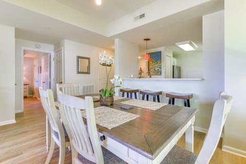 North Myrtle Beach Condo w/ Golf Course Views Apartment in Little River