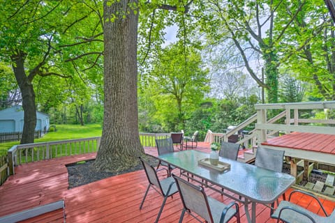 Elegant Charles Town Home: Grill, Walk Dtwn! House in Charles Town