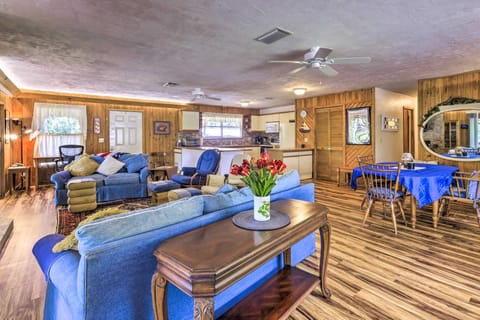 Charming Abode w/ Dock on the Suwannee River House in Florida