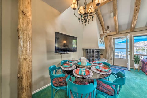 Eclectic Home w/ Deck: 4 Miles to Ski Cloudcroft! Apartment in Cloudcroft