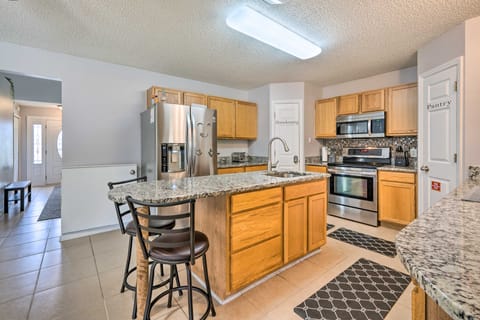 Game Room + Fenced Yard: Home Near Disney World! House in Haines City