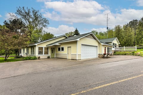 Near Ice Fishing & Snowmobiling: Frankfort Home Apartment in Michigan