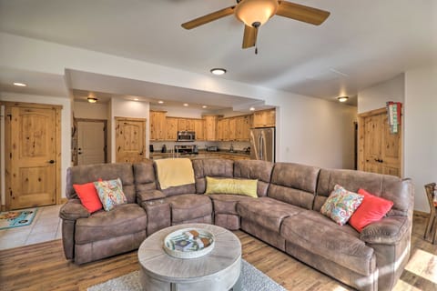 Flathead Lake Getaway w/ Balcony, Fireplace! Apartment in Flathead Lake