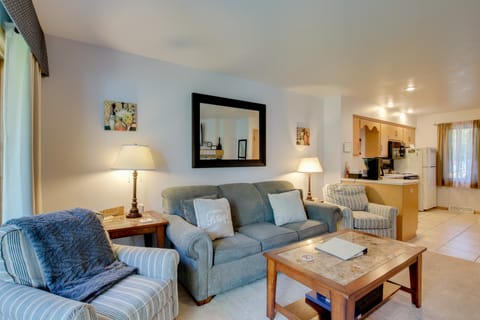 'Door County Getaway' - Walk to State Park! Apartment in Door County