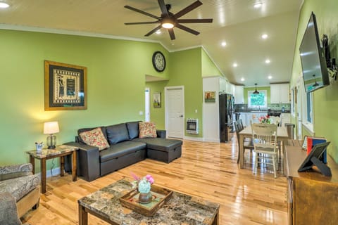 Secluded Timbo Retreat - Hike, Swim & Kayak! Cottage in Arkansas