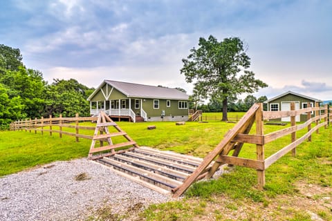 Secluded Timbo Retreat - Hike, Swim & Kayak! Cottage in Arkansas