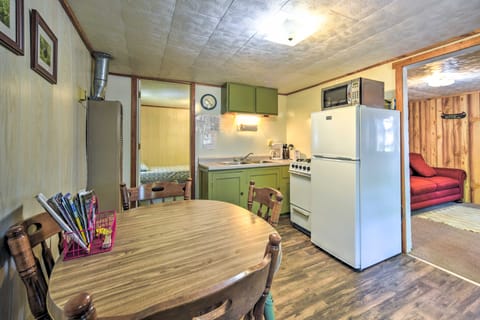 Stone Lake Cabin: Grill & Access to Fishing! House in Wisconsin