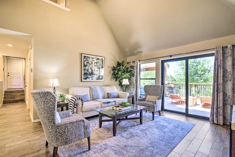 Updated Retreat with Game Room & Boat Ramp Access! House in Lago Vista