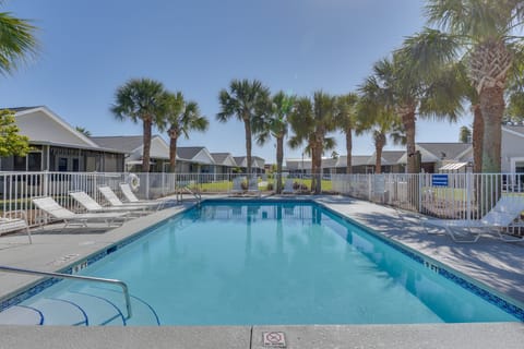 PCB Retreat w/ Patio < 1 Mi to Beach! House in Panama City Beach