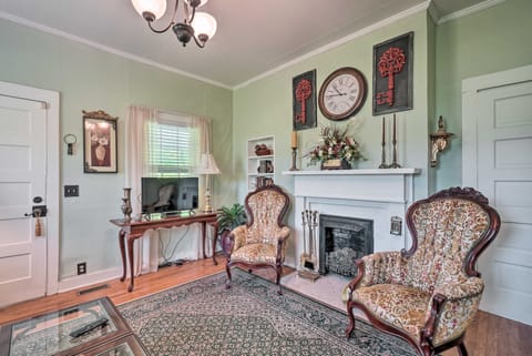 Historic Sparta Home Near Waterfalls & Hikes! House in Tennessee