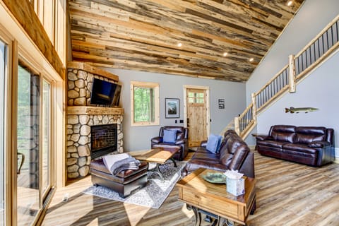 Pequot Lakes Retreat w/ Beach + Fire Pit! House in Minnesota