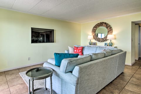 Beach Access! Family-Friendly Ocean City Getaway Apartment in Ocean City