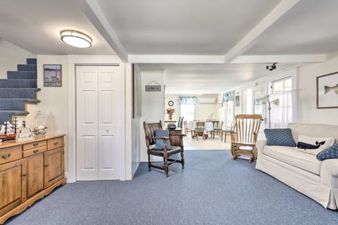 Plum Island Retreat ~ 1-Block Walk to Beach! House in Newburyport