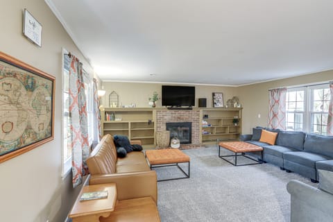 Central & Private Milan Home ~ 10 Mi to Sandusky! House in Ohio