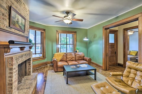 Milwaukee Home < Half Mi to Lake Michigan! House in Milwaukee