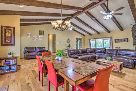 Walk to Golf Course: Home w/ Deck in Ruidoso! House in Ruidoso