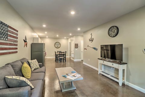 < 1 Mi to Marina: Beautiful Bull Shoals Retreat Apartment in Bull Shoals