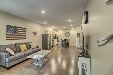 < 1 Mi to Marina: Beautiful Bull Shoals Retreat Apartment in Bull Shoals