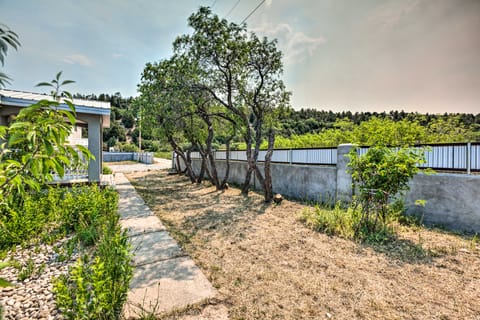 Peaceful Vadito Family Home Near Taos Valley! House in New Mexico