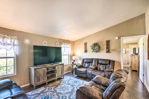 Peaceful Vadito Family Home Near Taos Valley! House in New Mexico