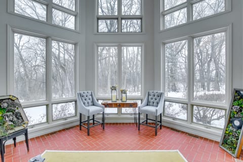 Spacious & Secluded Madison Home Near Dtwn! House in Madison