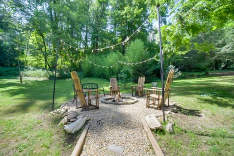 Charming Waynesville Cottage < 2 Mi to Main St Cottage in Lake Junaluska