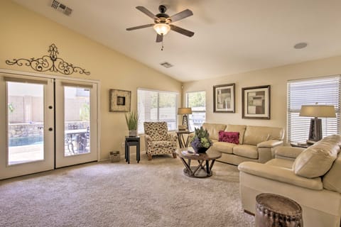 Chic Maricopa Getaway w/ Outdoor Oasis & Pool House in Maricopa