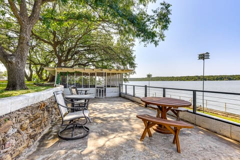 Lakefront Brownwood Home w/ Private Boat Dock House in Texas