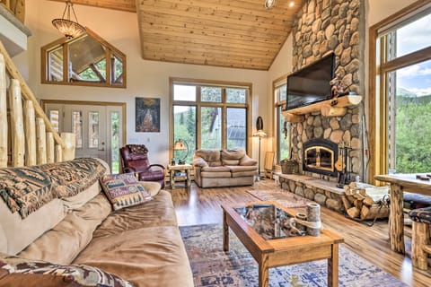 Alpine Escape w/ Mtn Views in Blue River! House in Blue River