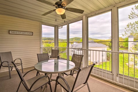 Cozy + Deluxe Branson Condo w/ Covered Balcony Apartment in Branson