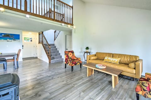 Stunning Hood Canal Getaway w/ Private Deck! House in Hood Canal