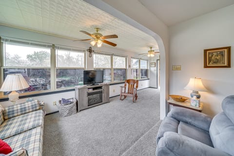 Cozy Kerrville Guest Cottage Near Guadalupe River! House in Rio Grande